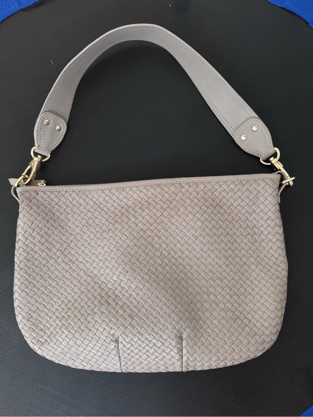 Quince Woven Shoulder Bag in Light Gray with Gold Hardware